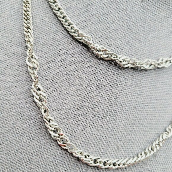 Vintage Sarah Coventry Silver Tone Necklace Chain 30" Signed EUC Business Causal - Picture 3 of 5